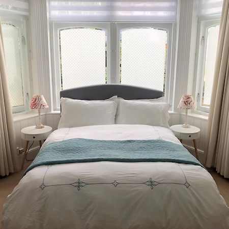 Spacious Comfortable Flat With Free Parking In East Finchley, Muswell Hill & Close To Alexandra Palace Лондон Екстериор снимка